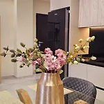 Sunset Harmony Apartment